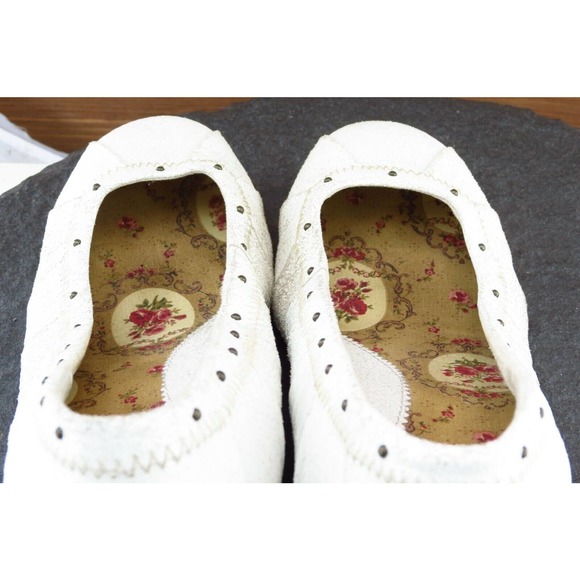 Seychelles Size‎ 8.5 M White Almond Toe Wedge Synthetic Women - Picture 6 of 9